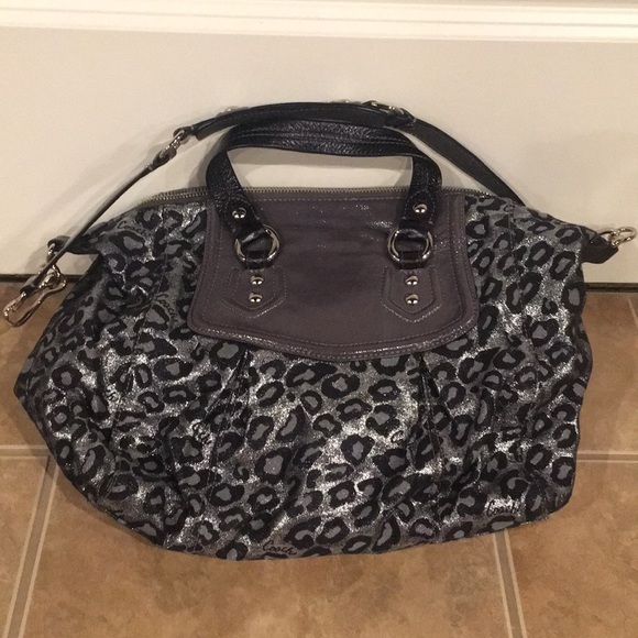 Coach Purse - Picture 3 of 7